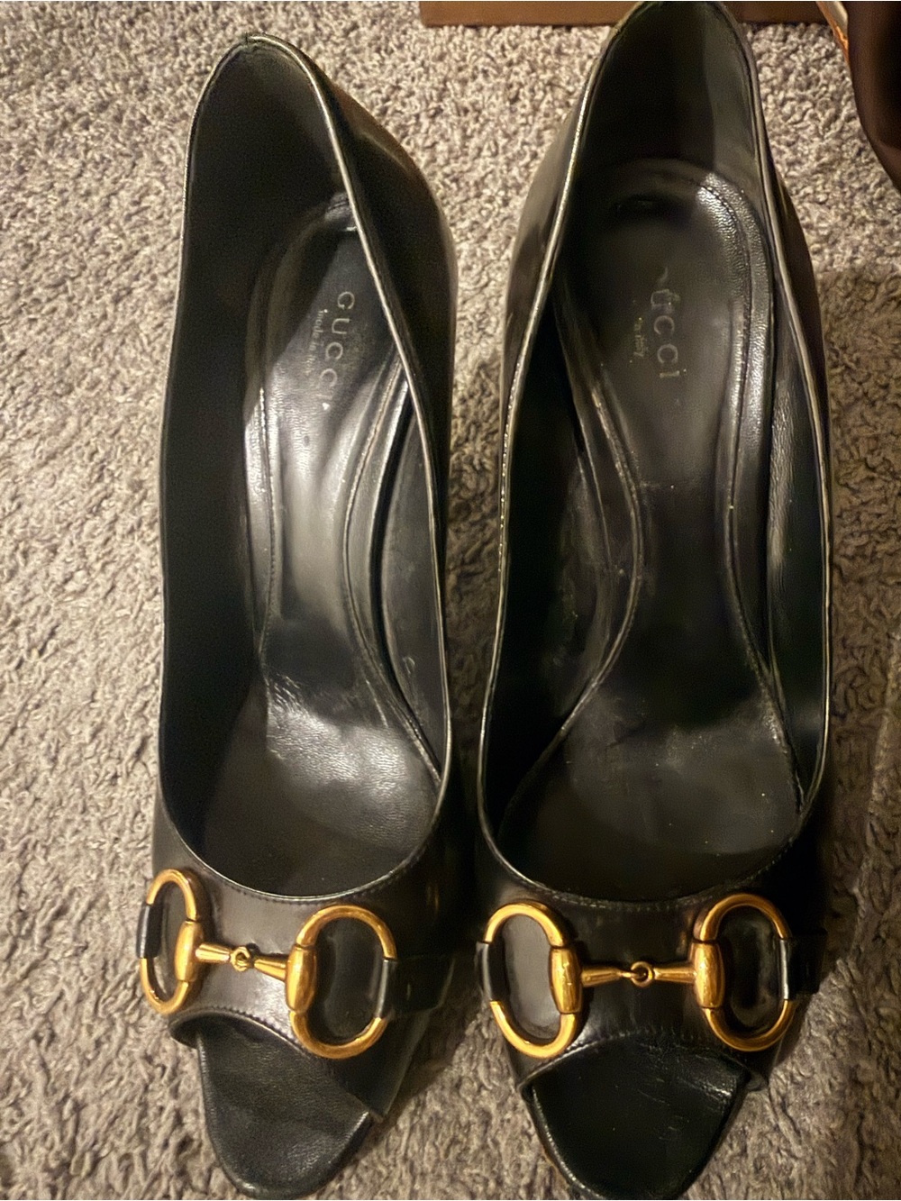 Gucci Black Leather Peep-Toe Pumps with Gold Horsebit